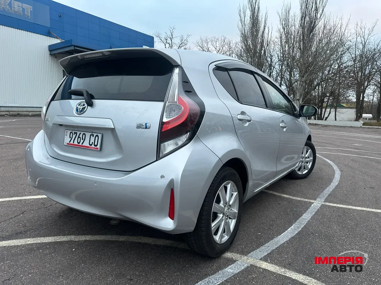 Toyota Aqua - фото 11