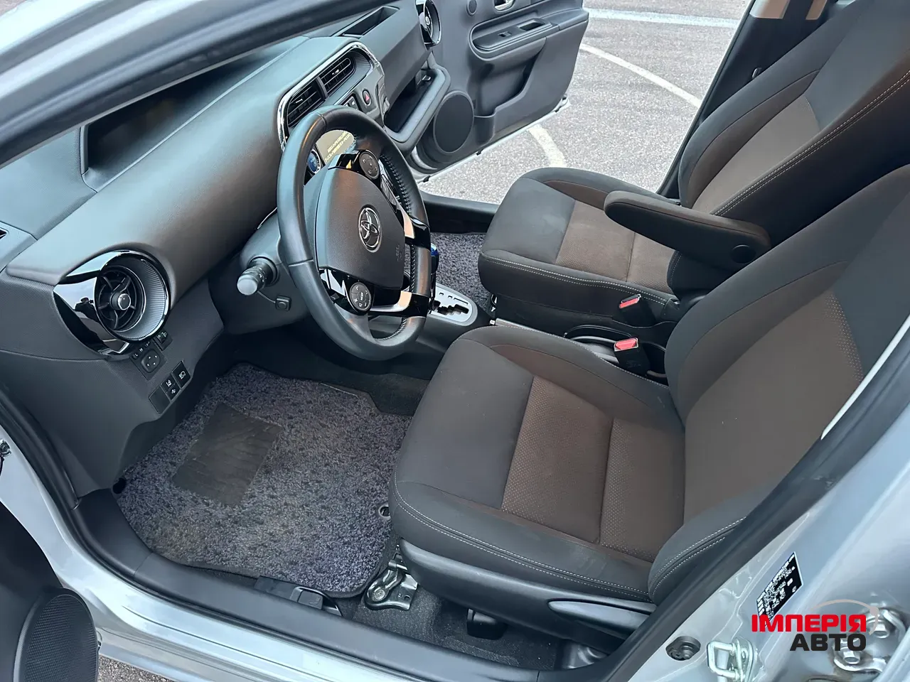 Toyota Aqua - фото 31