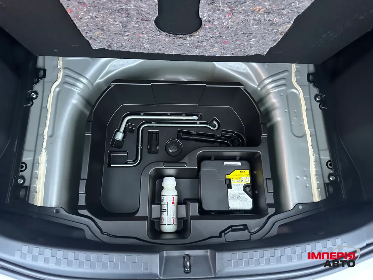 Toyota Aqua - фото 25