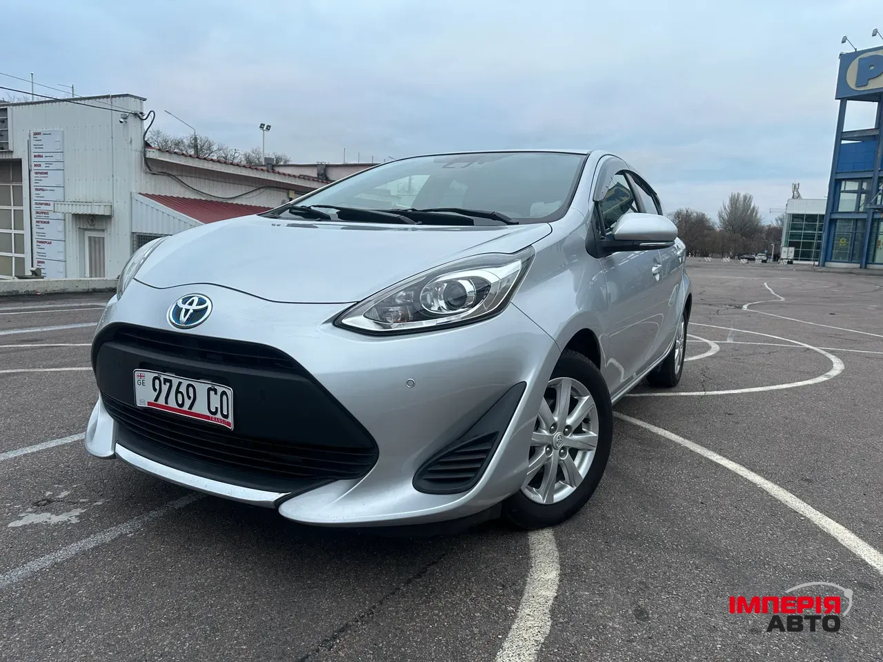 Toyota Aqua - фото 21