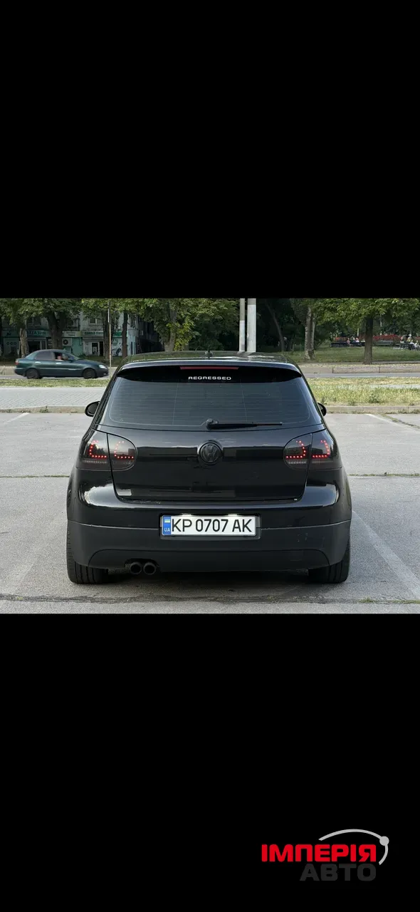 Volkswagen Golf GTI - фото 6