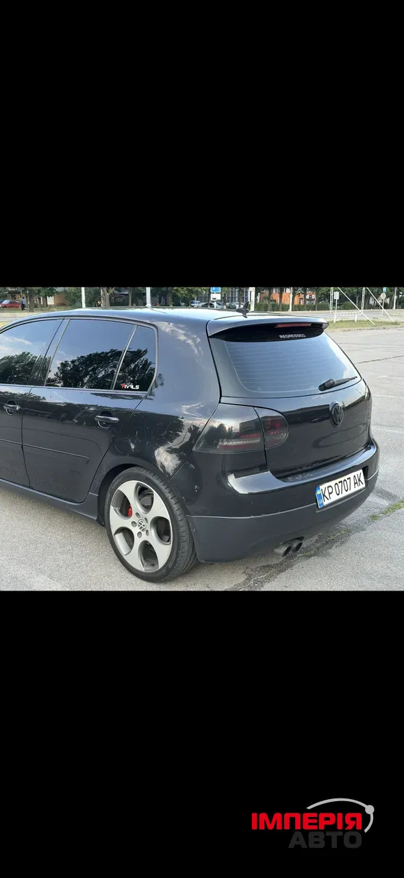 Volkswagen Golf GTI - фото 5