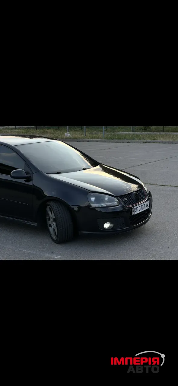 Volkswagen Golf GTI - фото 8