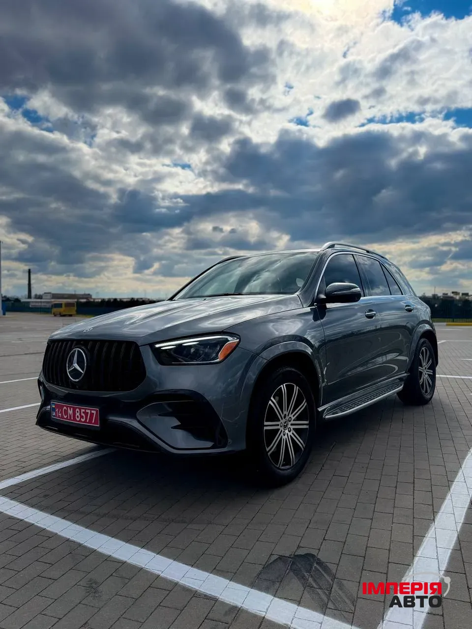 Mercedes-Benz GLE - фото 1