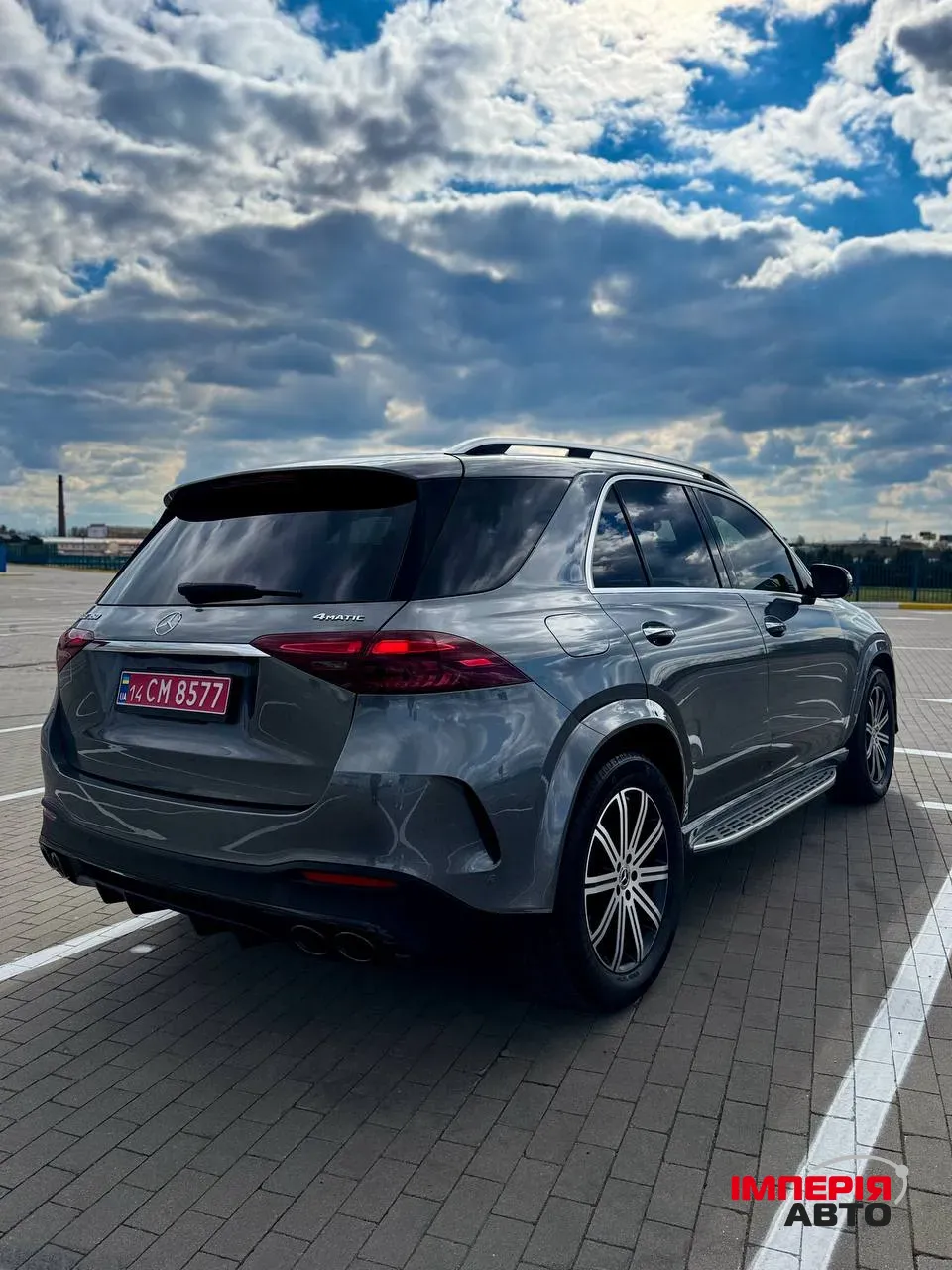 Mercedes-Benz GLE - фото 12