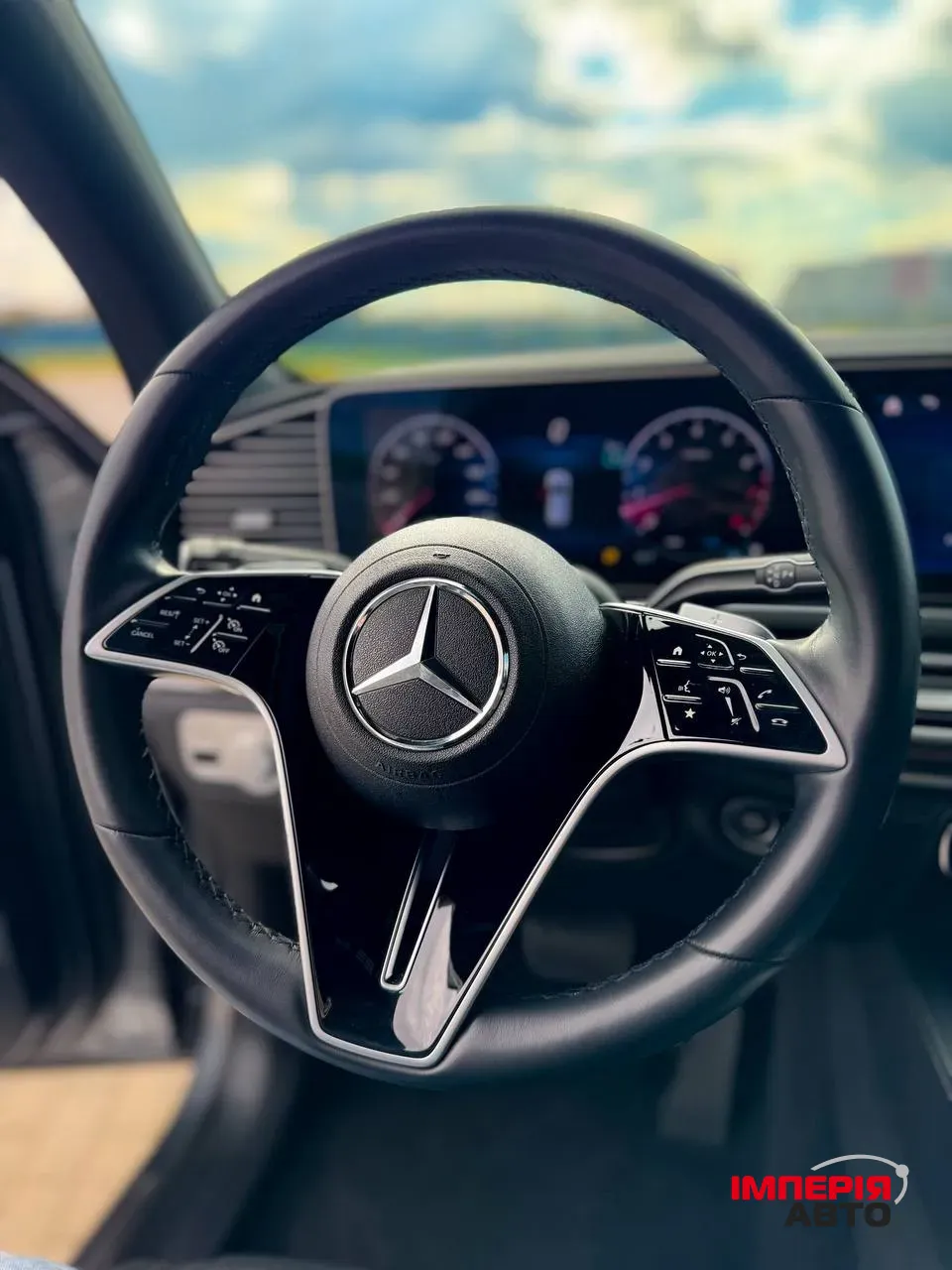 Mercedes-Benz GLE - фото 25