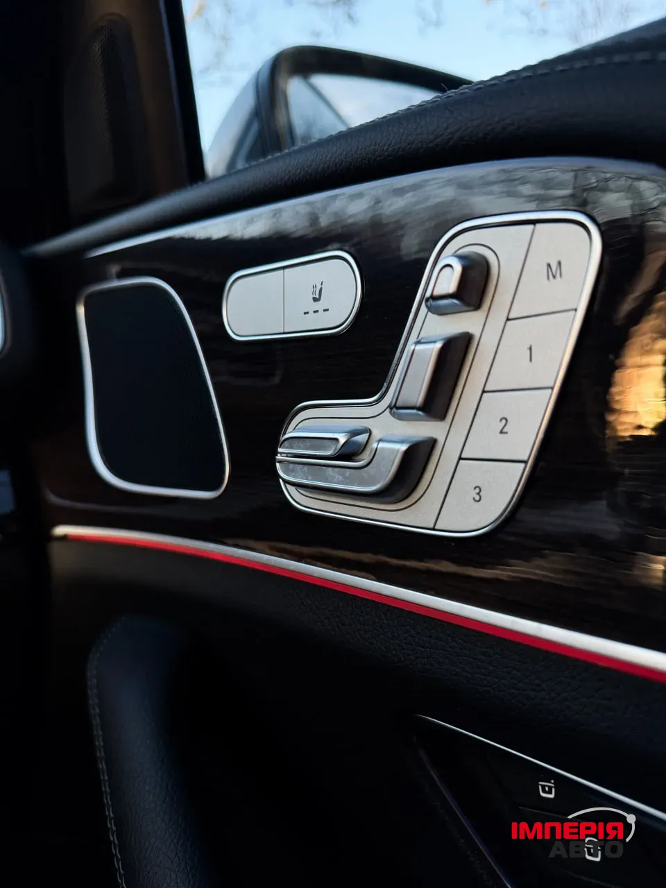 Mercedes-Benz GLE - фото 28