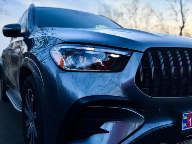 Mercedes-Benz GLE - фото 4