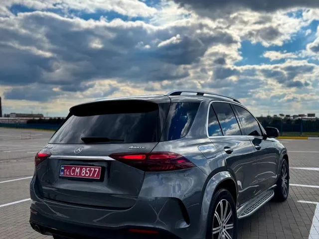 Mercedes-Benz GLE - фото 3
