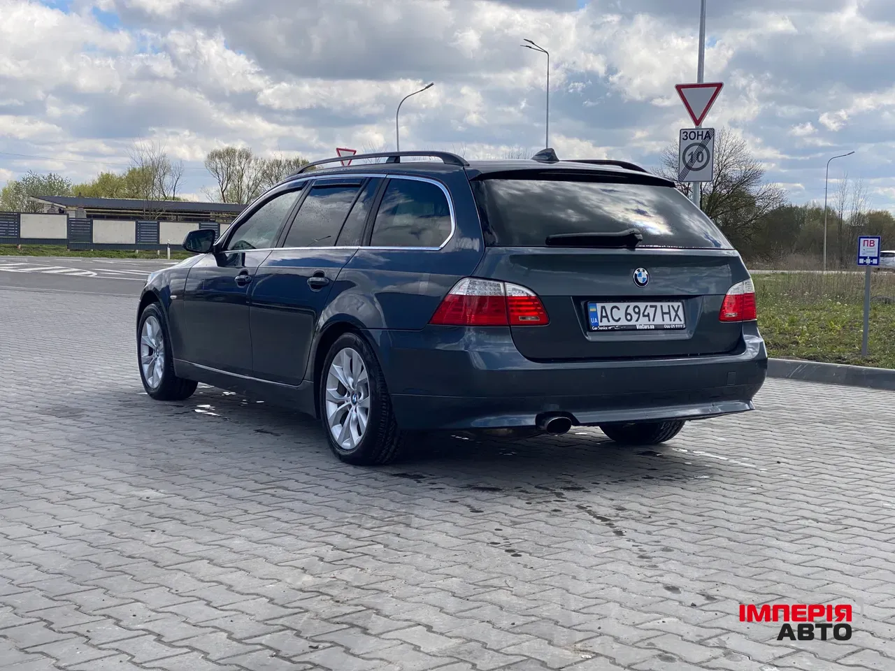 BMW 5 серії - фото 4