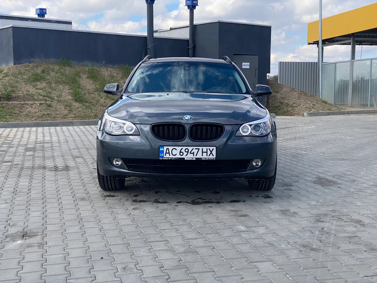 BMW 5 серії - фото 2