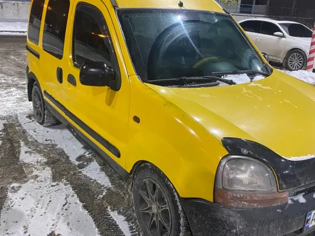 Renault Kangoo - фото 1