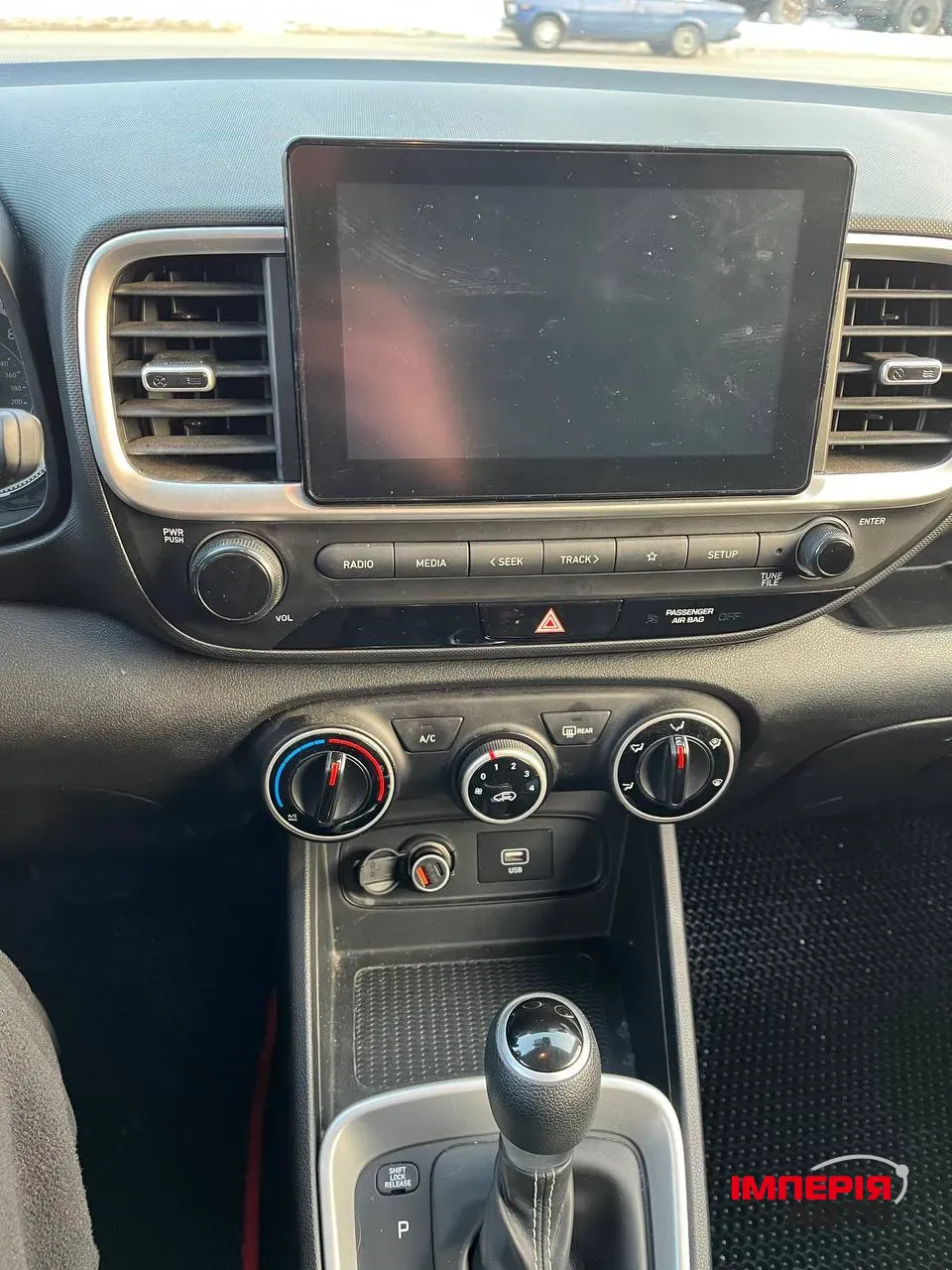 Hyundai Venue - фото 26