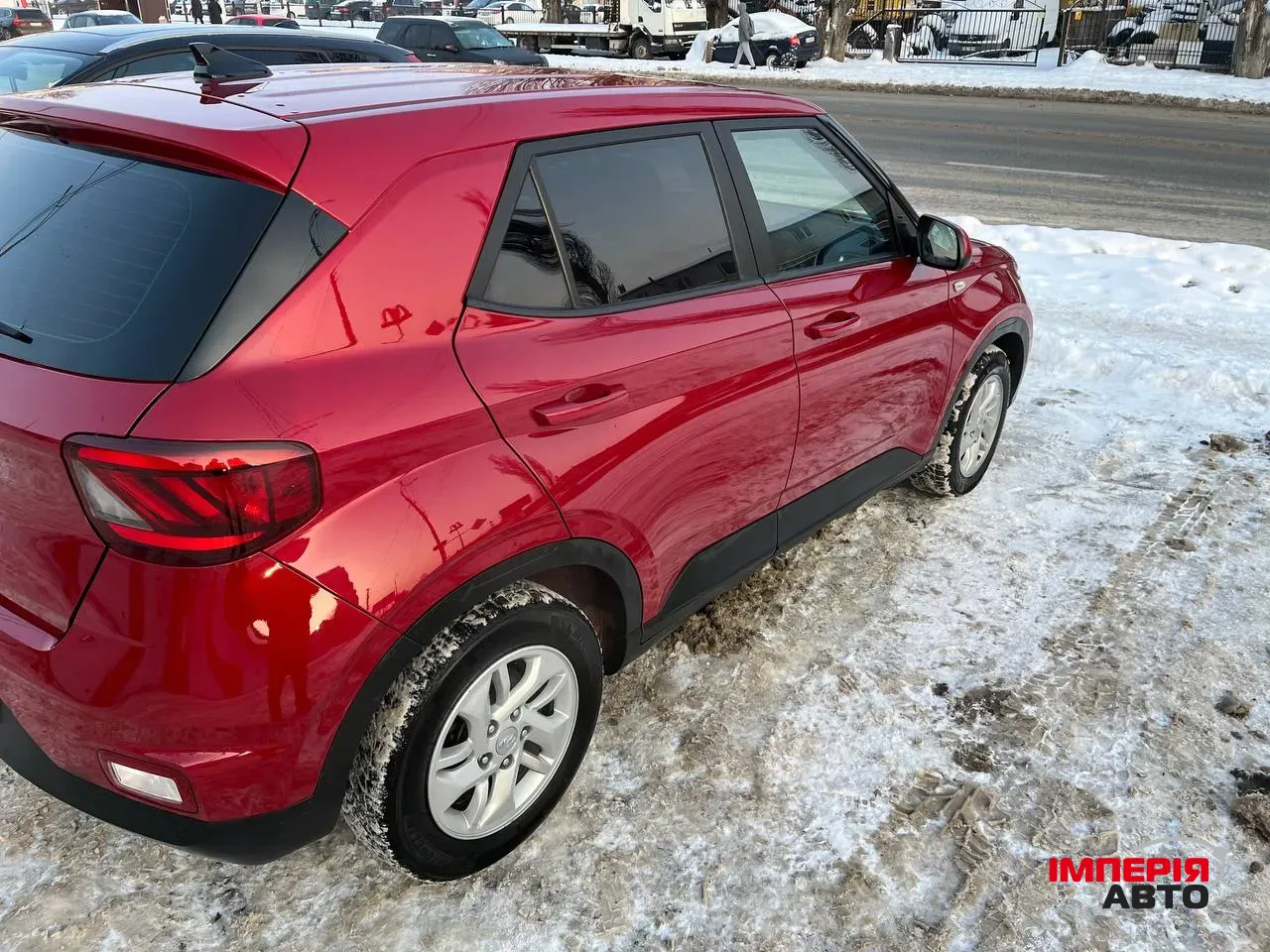 Hyundai Venue - фото 31