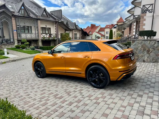 Audi Q8 - фото 2