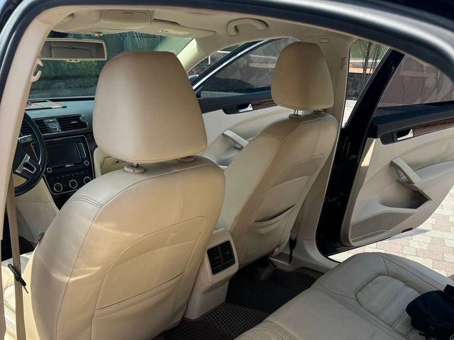 Volkswagen Passat (North America and China) 2012, Сарни, $9 300 - зображення 5