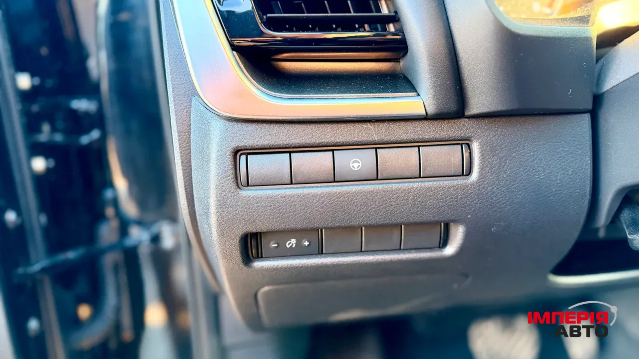 Nissan Rogue - фото 16