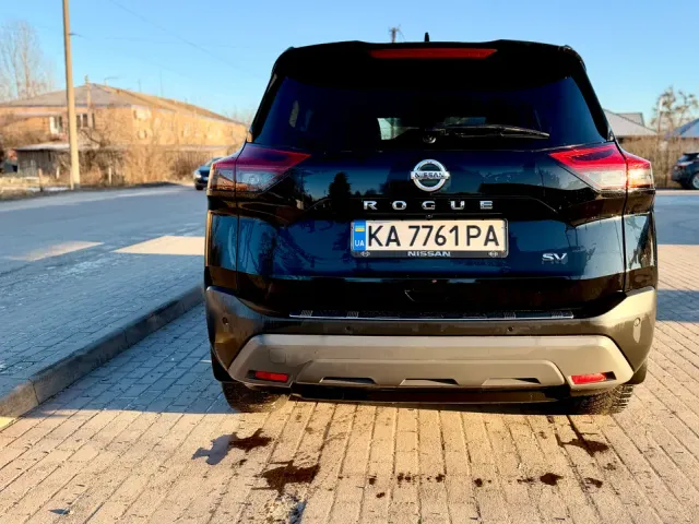 Nissan Rogue - фото 5