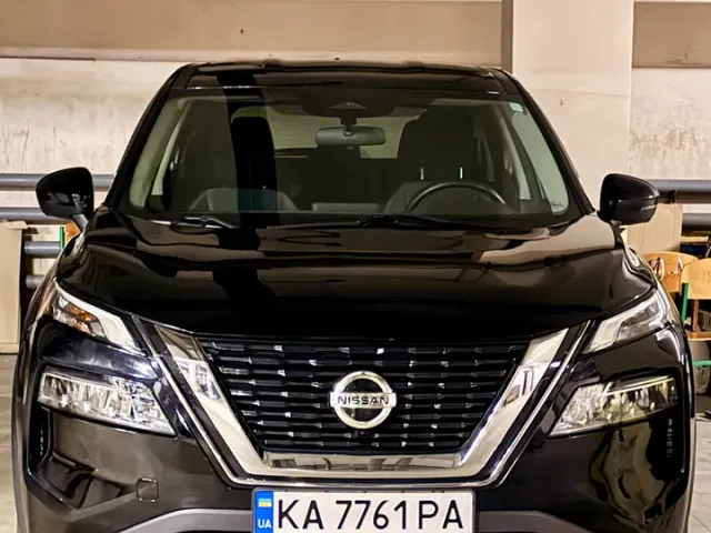 Nissan Rogue - фото 1