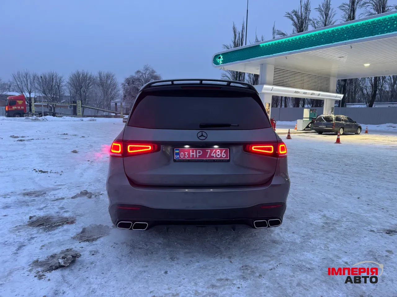 Mercedes-Benz GLS - фото 6