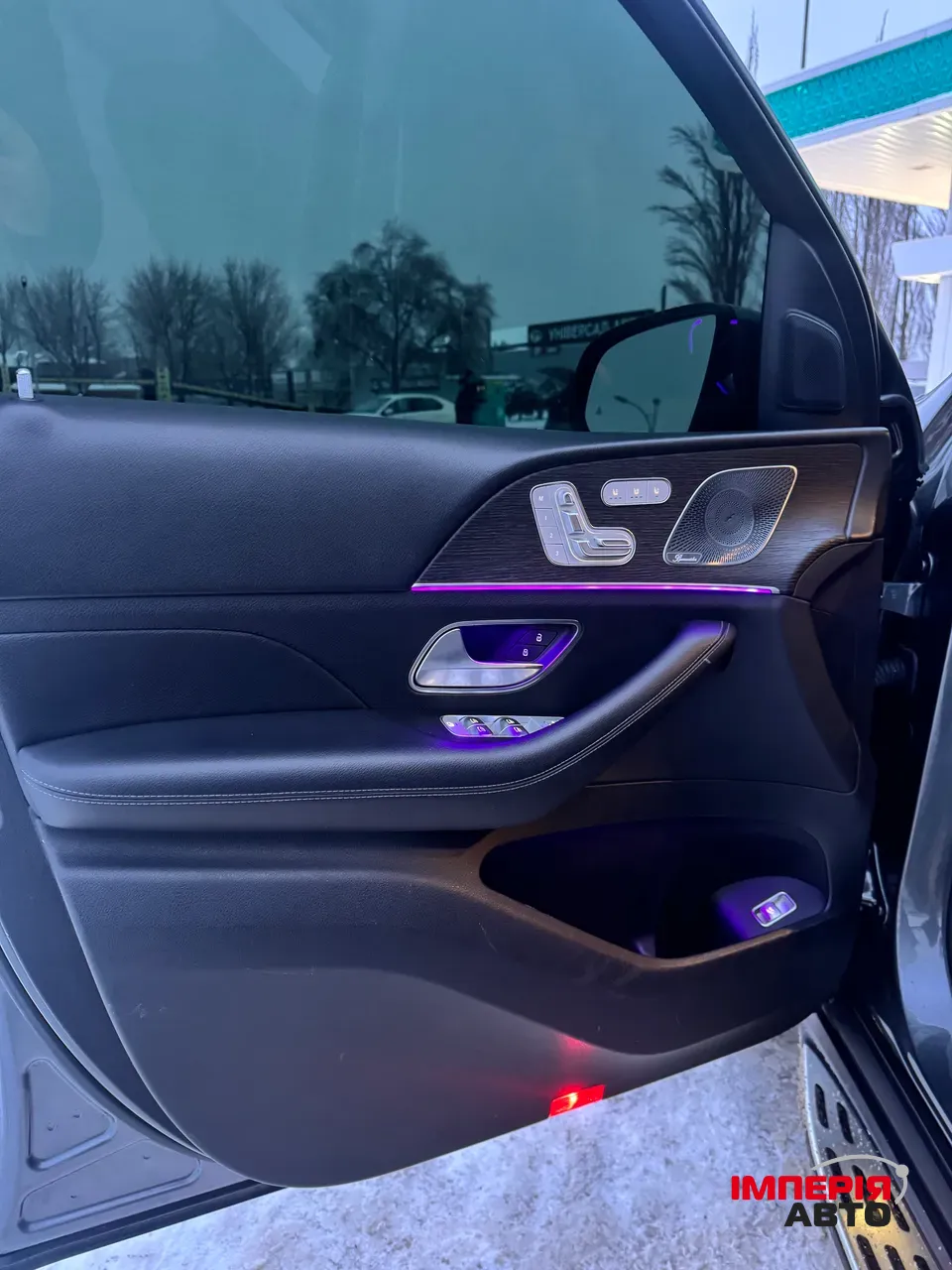 Mercedes-Benz GLS - фото 9