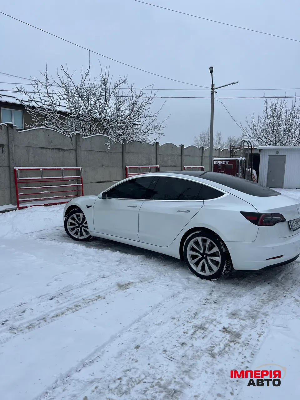 Tesla Model 3 - фото 4