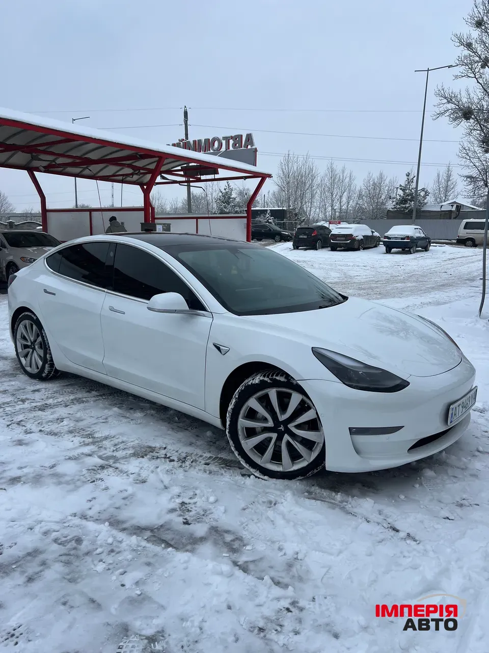 Tesla Model 3 - фото 2