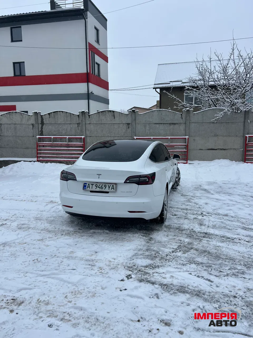 Tesla Model 3 - фото 6