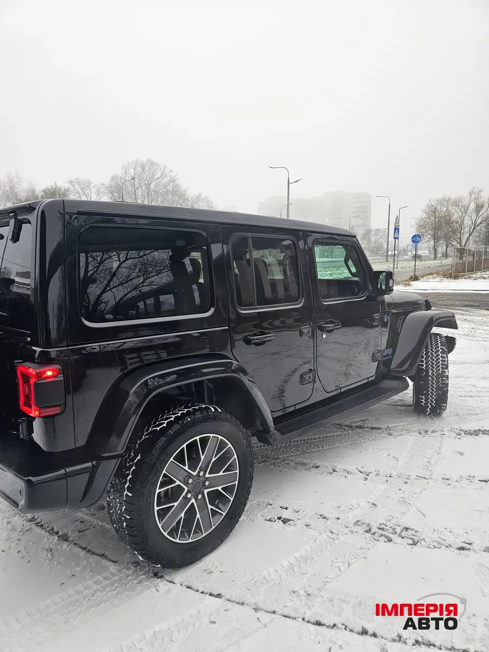 Jeep Wrangler - фото 7