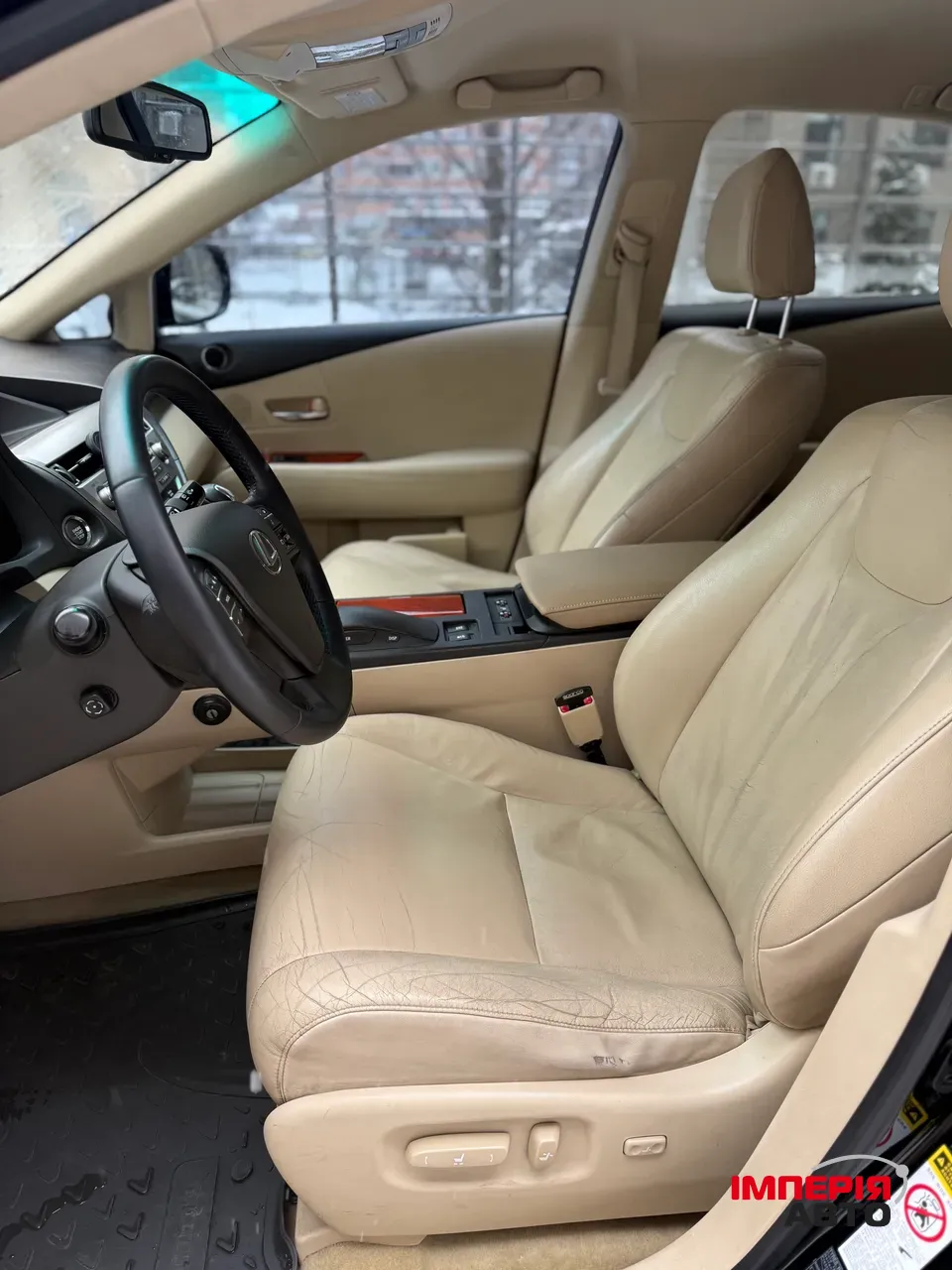 Lexus RX - фото 10