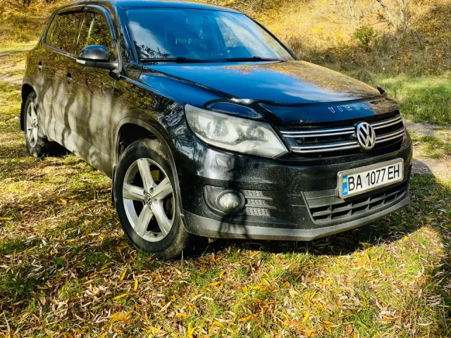 Volkswagen Tiguan - фото 2