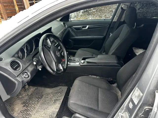 Mercedes-Benz C-Класс - фото 5