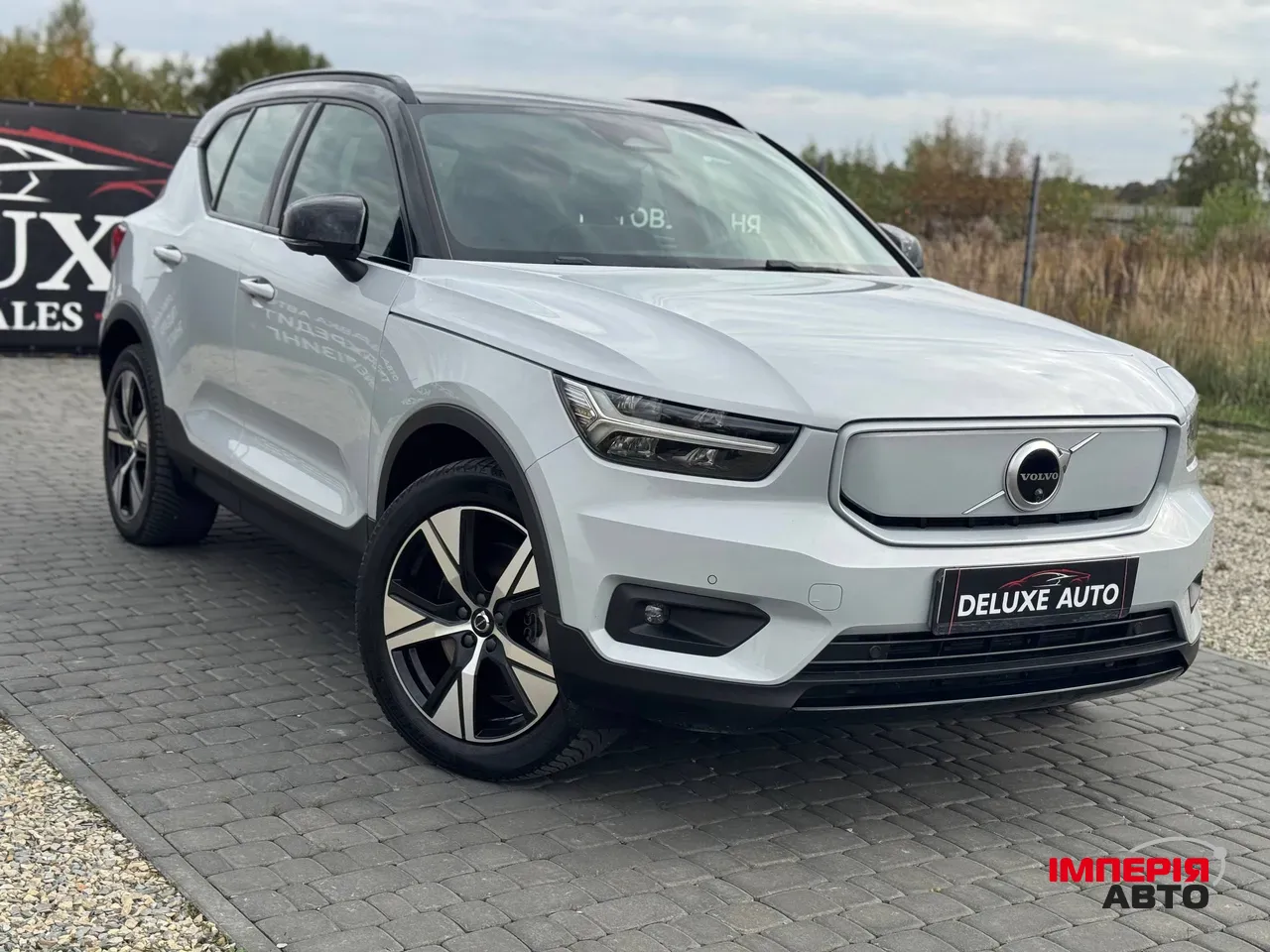 Volvo XC40 - фото 3