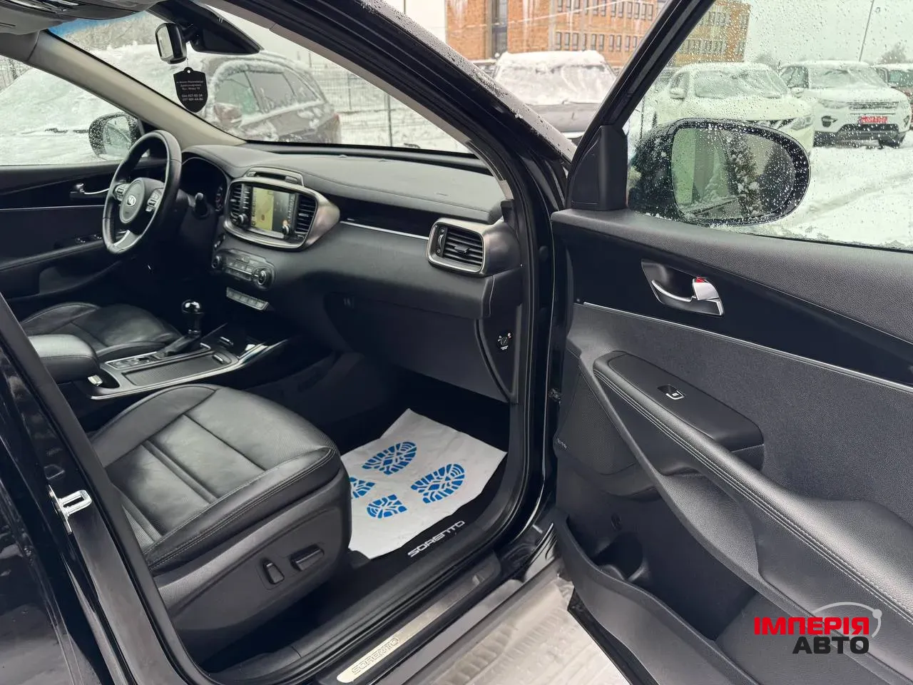 Kia Sorento - фото 7