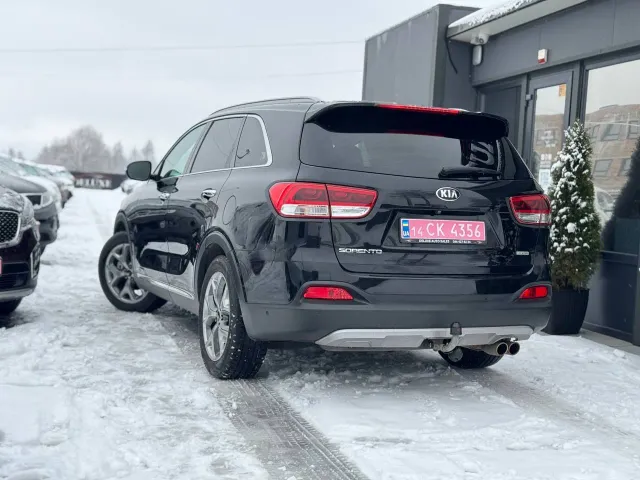 Kia Sorento - фото 2