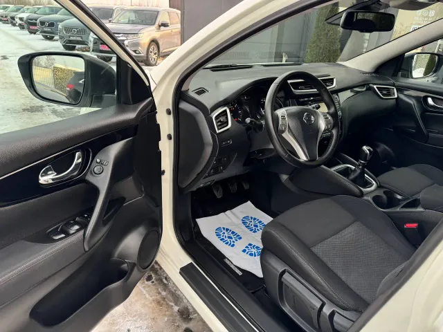 Nissan Qashqai - фото 5