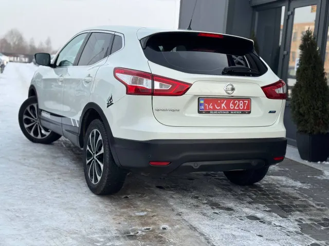 Nissan Qashqai - фото 2