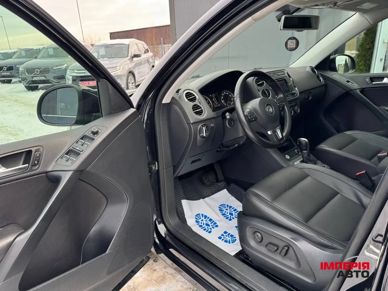 Volkswagen Tiguan - фото 5