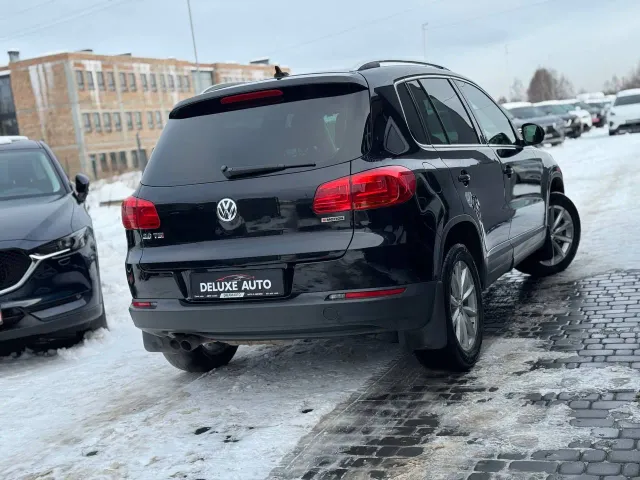 Volkswagen Tiguan - фото 4