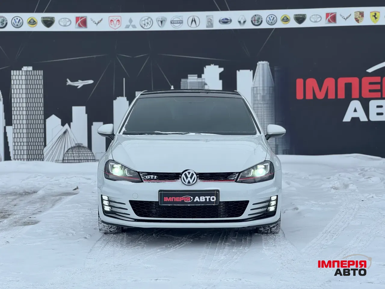 Volkswagen Golf GTI - фото 2