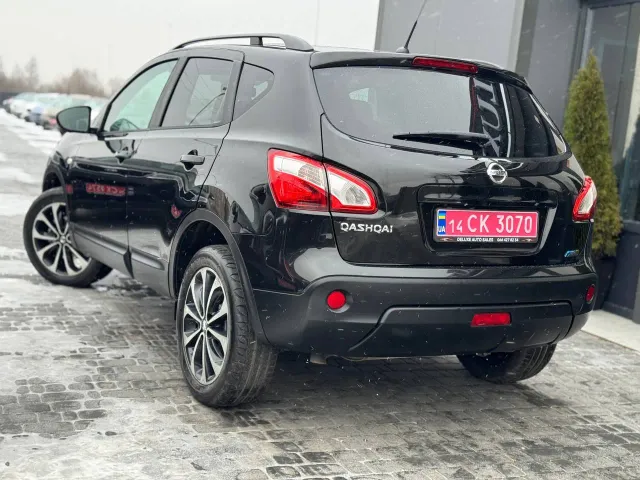 Nissan Qashqai - фото 2