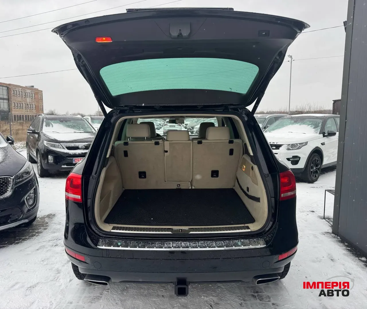 Volkswagen Tiguan - фото 9