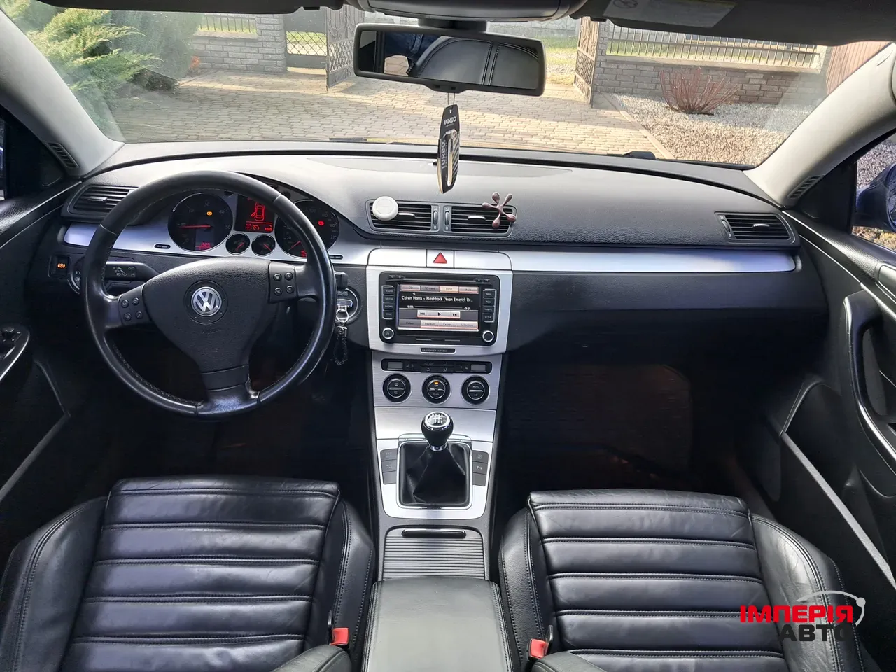 Volkswagen Passat - фото 8
