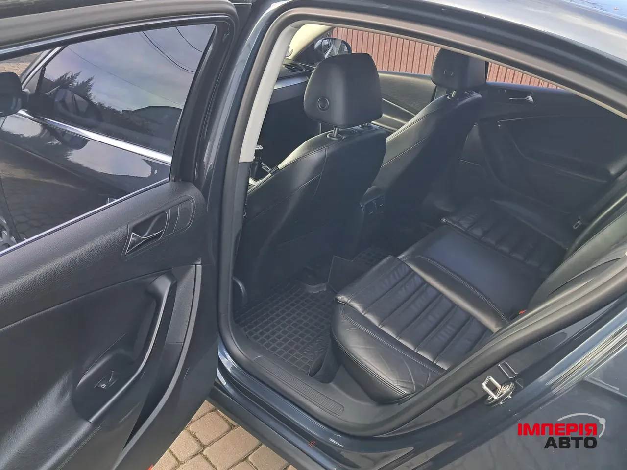 Volkswagen Passat - фото 9