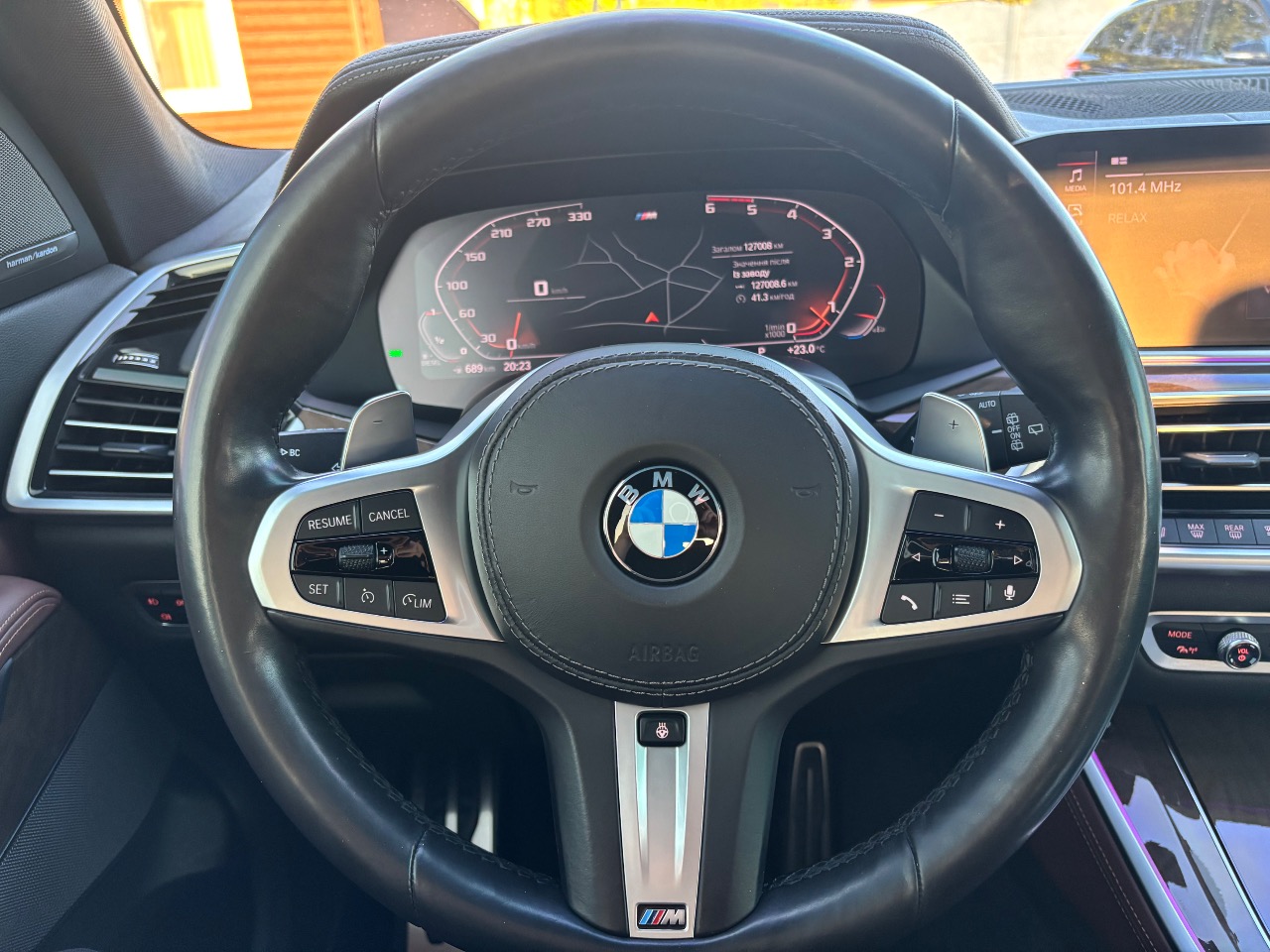 BMW X5 - фото 11
