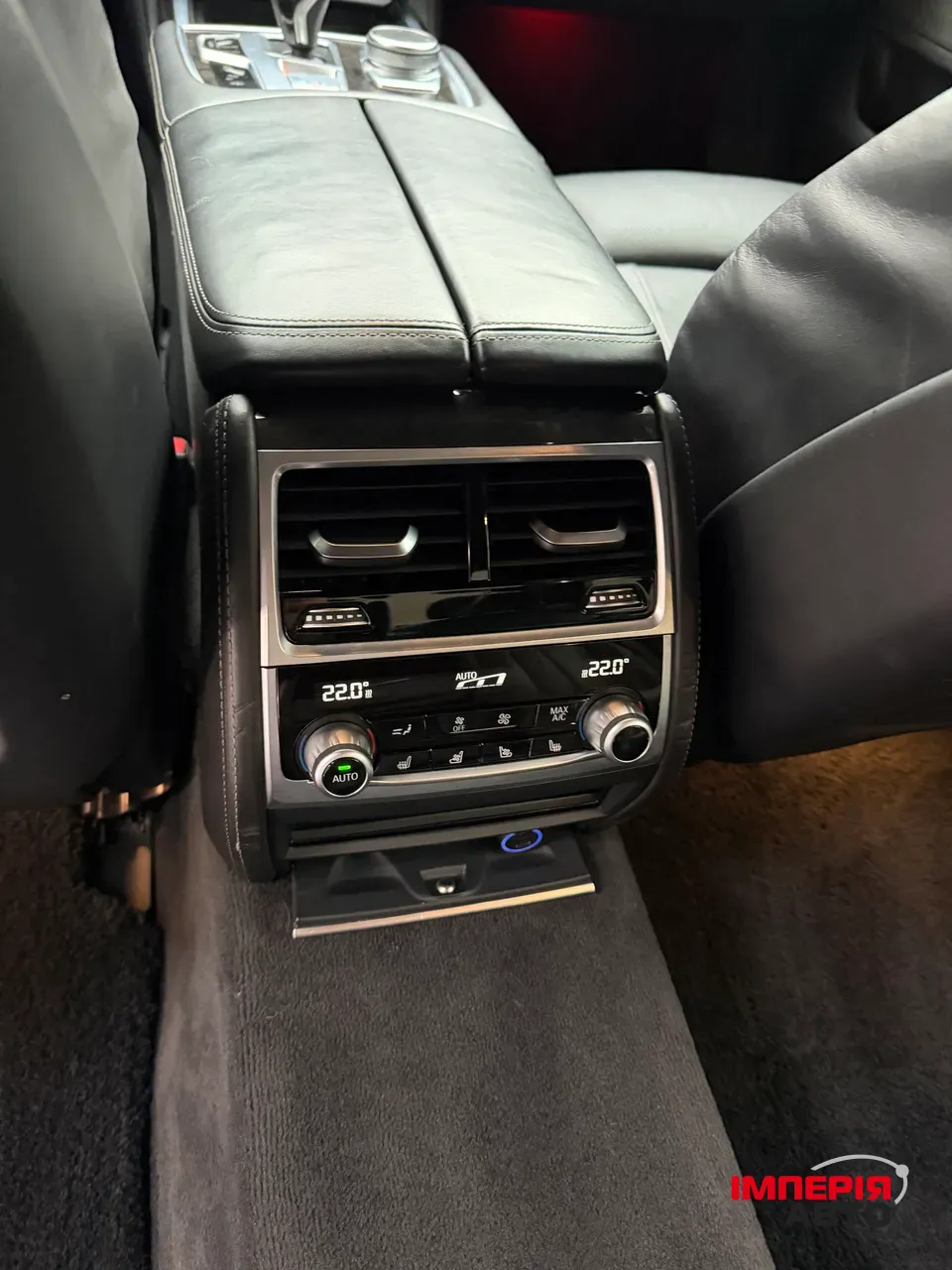 BMW 7 серії - фото 10