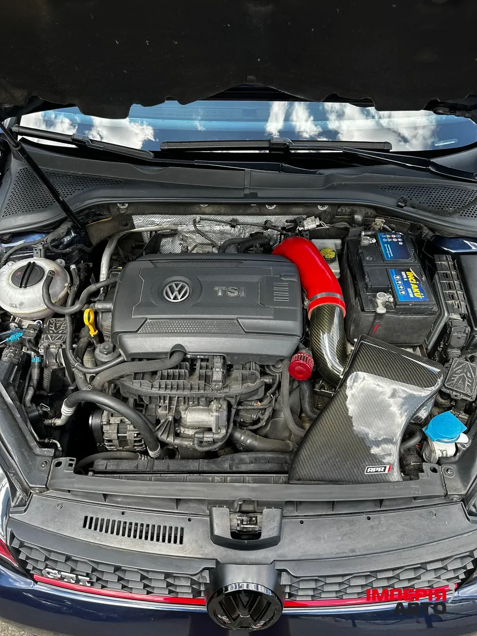 Volkswagen Golf GTI - фото 5