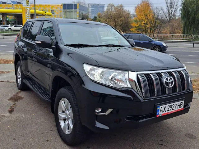 Toyota Land Cruiser Prado - фото 1