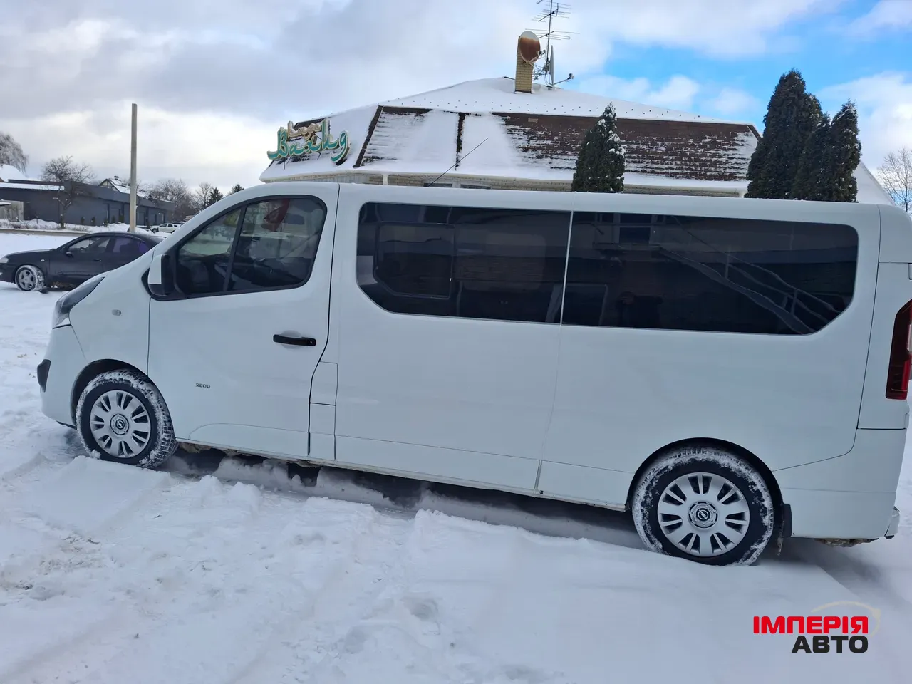 Opel Vivaro - фото 6