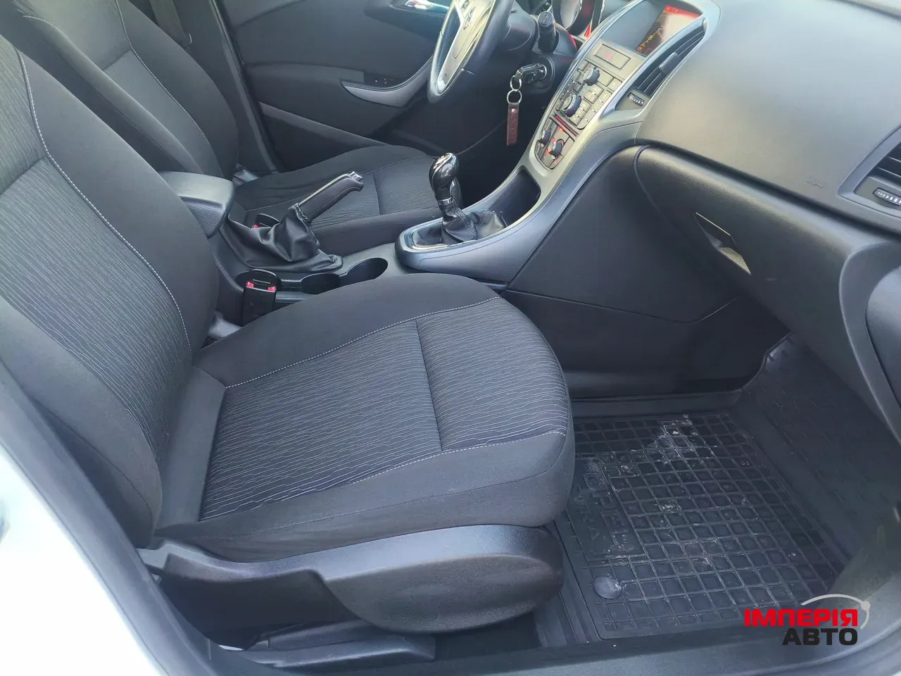 Opel Astra - фото 27